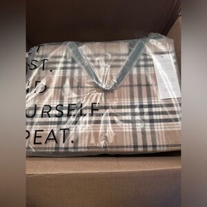 NWT Beis LE Plaid work tote